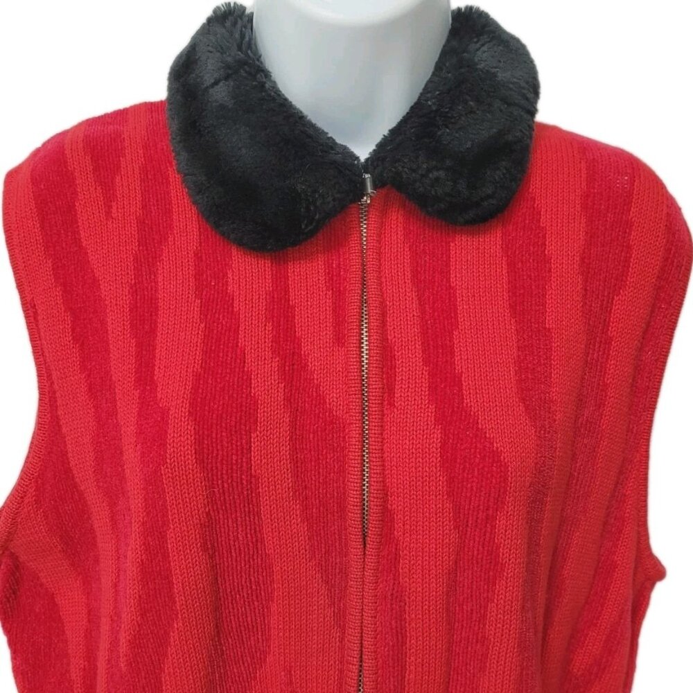 VTG Rebecca Thomas Red Black Faux Fur Collar Zip Front Zebra Print Rib Knit Vest